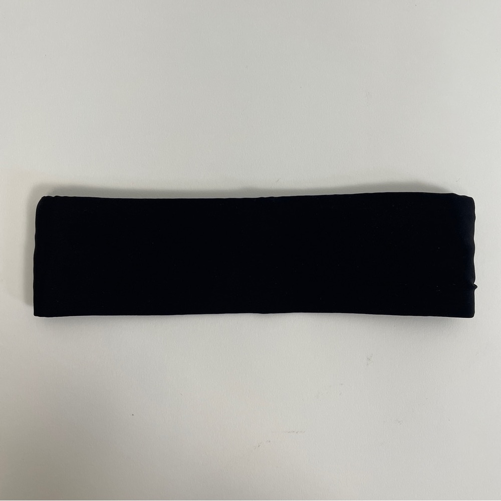 COLETTE MALOUF Black Pleat Cloth Headband With Metal Rings - Picture 5 of 8